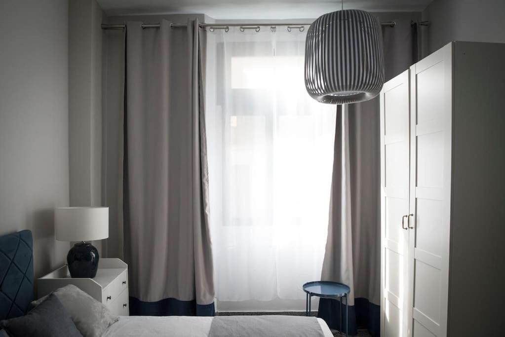 Apartamento En Centro Historico Con Patio Romano San Lorenzo de El Escorial Exteriör bild