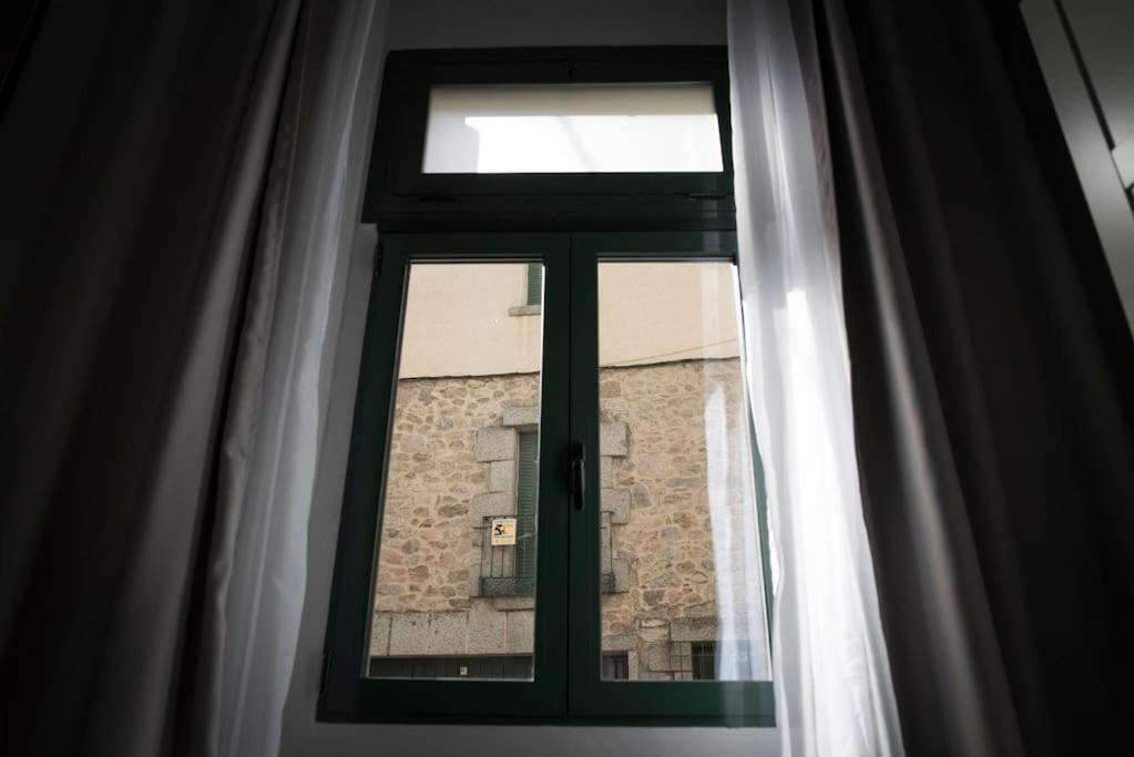 Apartamento En Centro Historico Con Patio Romano San Lorenzo de El Escorial Exteriör bild